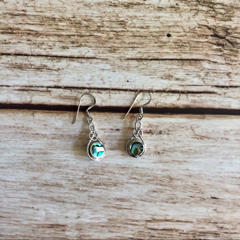 925 sterling silver mother of pearls earrings